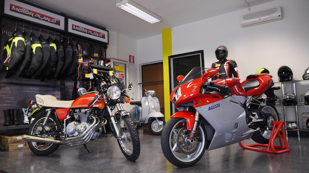 motorplanet abbigliamento e accessori