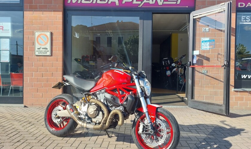 ducati monster 821