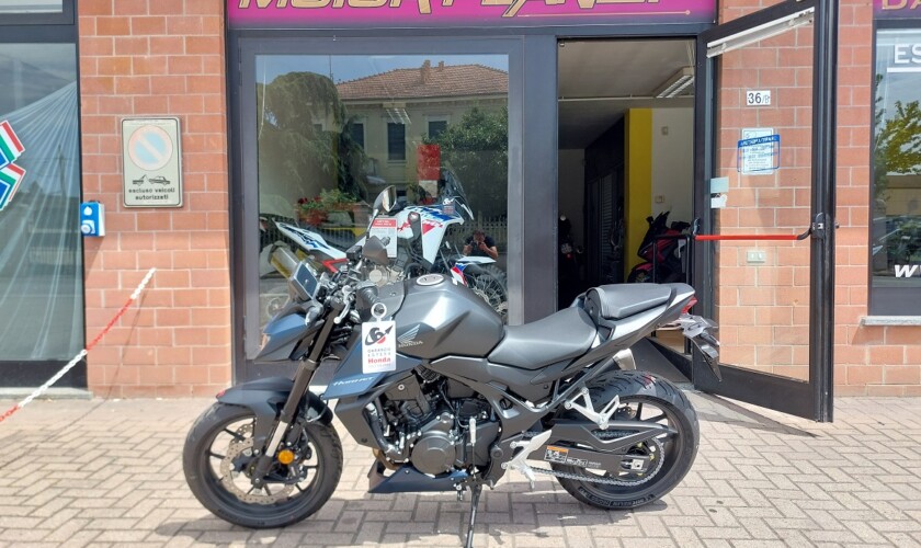 honda cb 750 hornet my 26 nuova da immatricolare